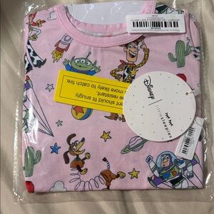 Little sleepies TS 12-18 mo